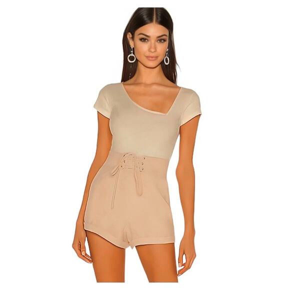 NWT L'Academie Tan Romance Shorts Cuffed Zip Back Front Grommet Lace-Up XS - Picture 1 of 16